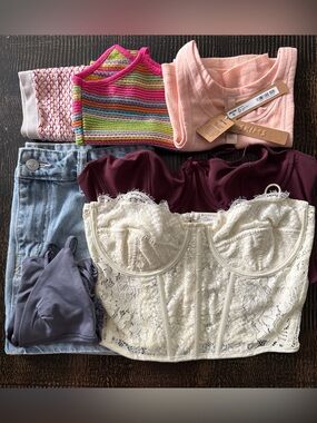 Statement denim skirt and five assortment of tops. Jr.’s Sizes XS/Small EUC